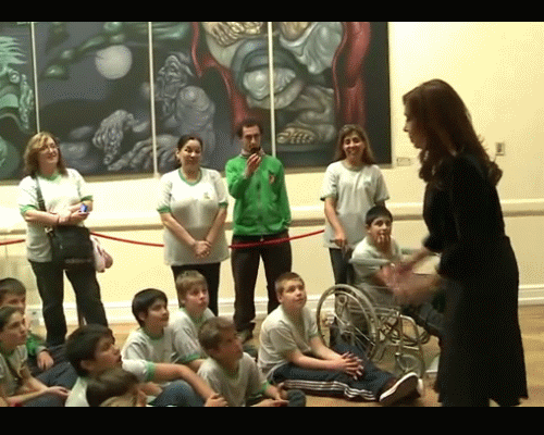 Video: Cristina Kirchner con alumnos de 6 grado y su historia de Sarmiento y los Masones