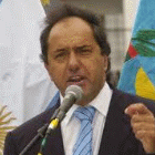 “La Juan Domingo” impulsa la candidatura presidencial de Scioli para el 2015