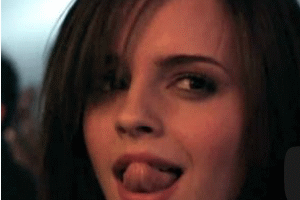 Video: Emma Watson más sexy que nunca