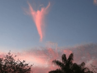 Fotografían una nube en forma de ángel después de nombramiento del Papa Francisco