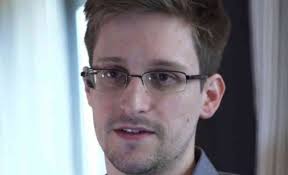 ¿Por qué Snowden, el espía y ex de la CIA, aconsejaba meter el celular en la heladera?