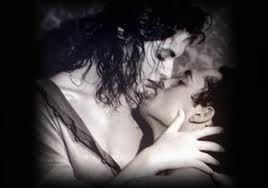 LAS CUALIDADES QUE DEBE TENER UN BUEN AMANTE