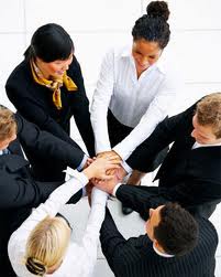 LOS RIESGOS DE TRABAJAR CON AMIGOS