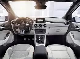 NUEVO MERCEDES BENZ CLASE B 2011 - PRECIOS VERSIONES Y EQUIPAMIENTO