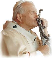 CURIOSIDADES SOBRE LOS PAPAS Y SUS PAPADOS