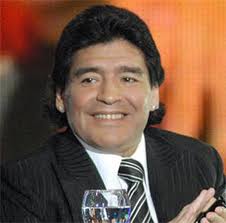 MARADONA : MANCUSO ME ESTAFO EN 200 MIL DOLARES
