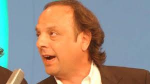 Operan por segunda vez al hijo de Baby Echecopar, esta en estado critico