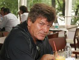 EL DRAMA DE CARLIN CALVO