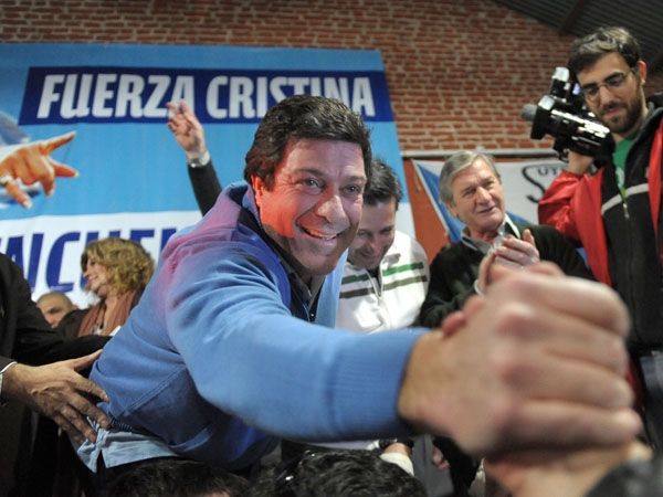 Mariotto: "La pol�tica no es sacarse fotos con los famosos y deportistas"