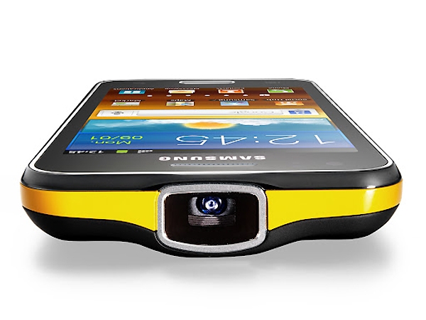 Nuevo celular con proyector incorporado