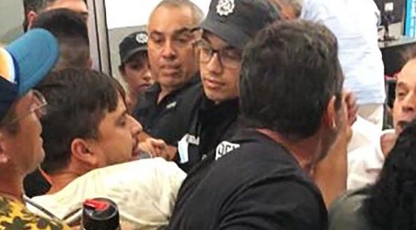 Padres de chicas que volvían de Disney enfrentaron a policías en el Aeropuerto de Rosario
