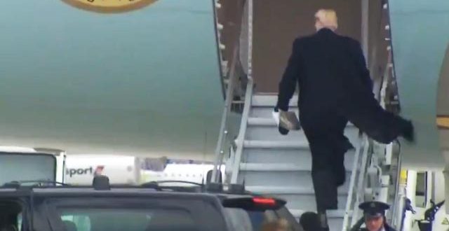 Video : Trump corre a refugiarse en el avión presidencial y deja a Melania bajo la nieve