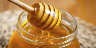 La ANMAT prohibió el uso de productos como miel, lavandina y crema cicatrizante