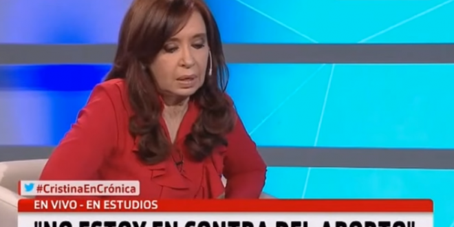 Cristina Kirchner votará a favor de la legalización del aborto. Durante su gestión su postura fue en contra.