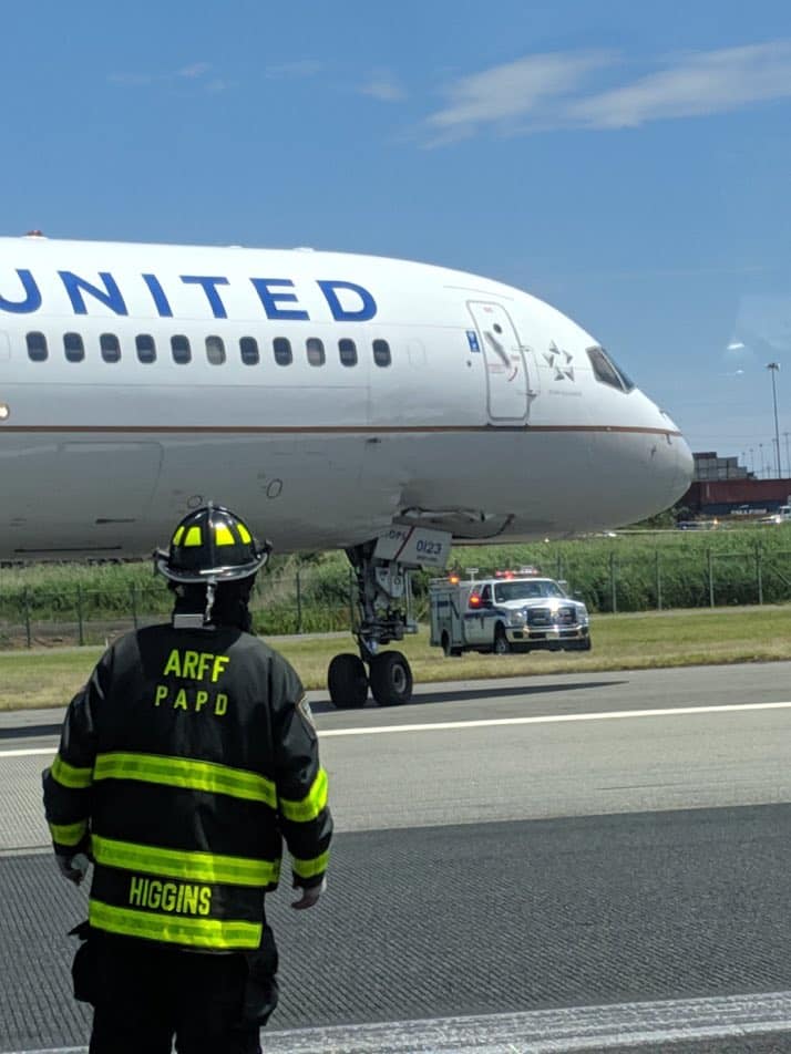 Avión de United Airlines se despistó en Nueva Jersey