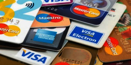 Los pagos de tarjetas y cuotas de préstamos que vencen durante la cuarentena total se postergan al 1º de abril