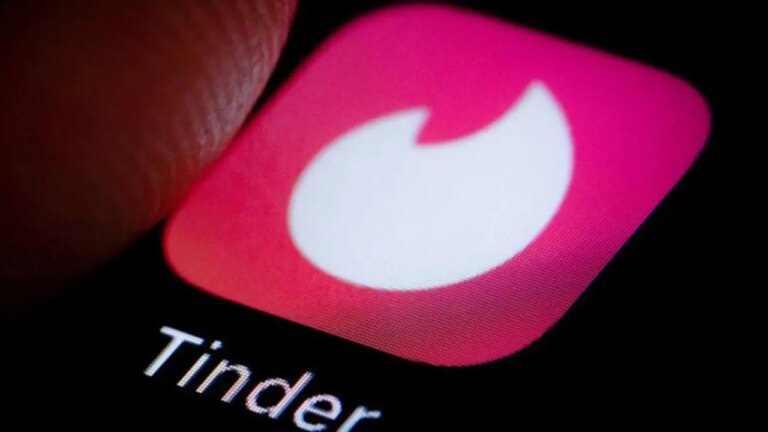 Tinder presenta nueva función de IA que mejora la búsqueda de matches