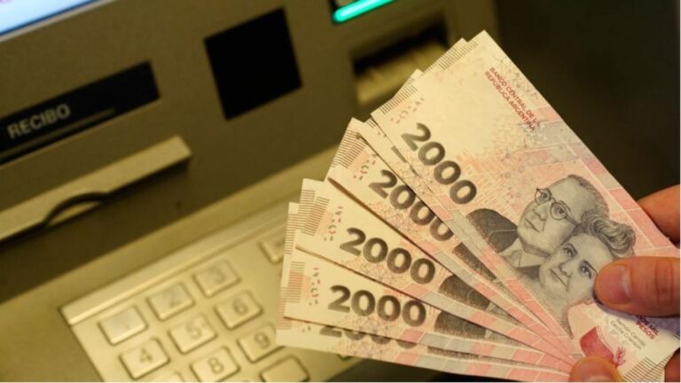 En octubre, los salarios no alcanzaron a igualar la inflación