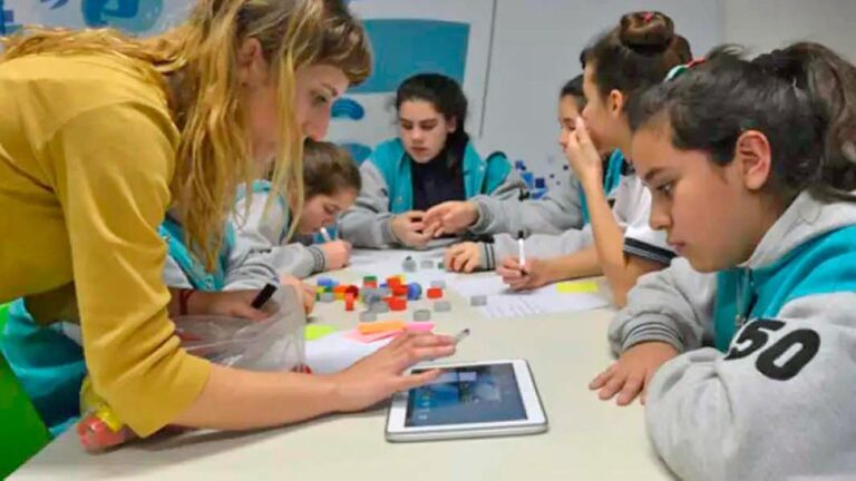 La caída de la inversión educativa: ¿el gran desafío de la educación en Argentina?