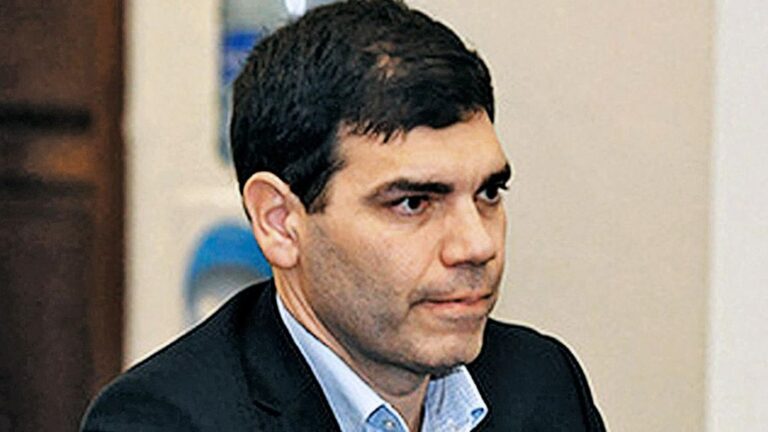 Unión contra Picardi: Plan para Desestimar la Causa Andis