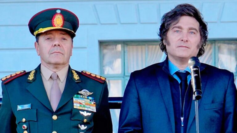 Impactante: Karina nombra a un militar en Defensa