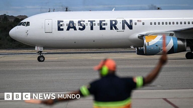Trump Cierra el Espacio Aéreo de Venezuela; Caracas Lo Llama ‘Amenaza Colonialista’