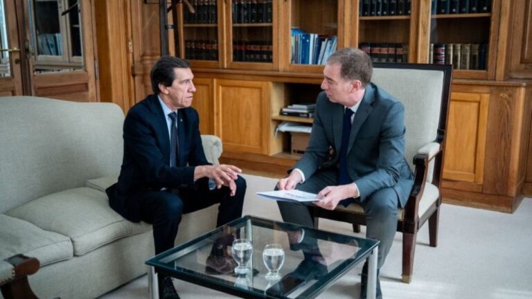 Santilli se reúne con Sadir en la Casa Rosada: ¿Qué propuso el gobernador de Jujuy?