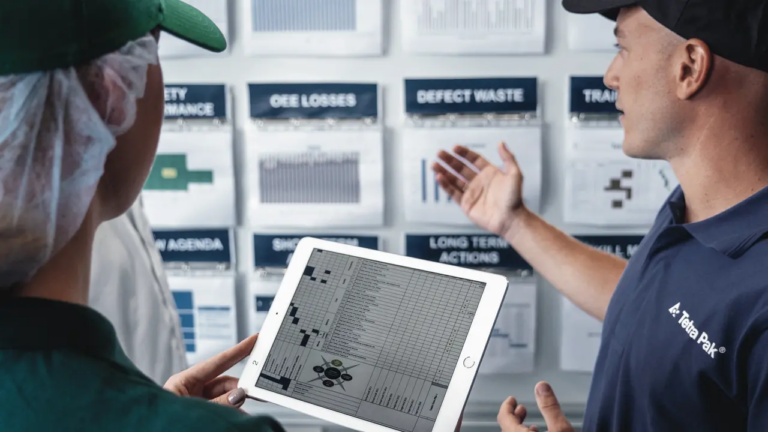 Tetra Pak lanza plataforma para modernizar fábricas con inteligencia artificial