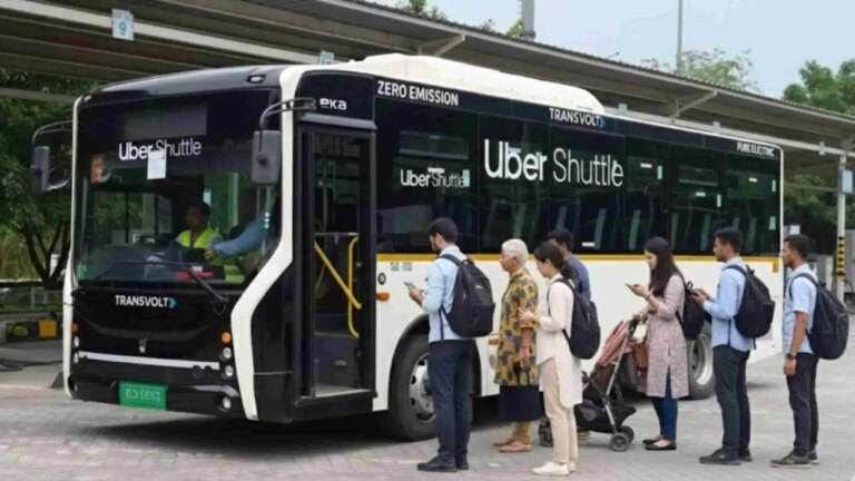 ¡Viaja en colectivo con Uber! Reserva tu transporte fácilmente