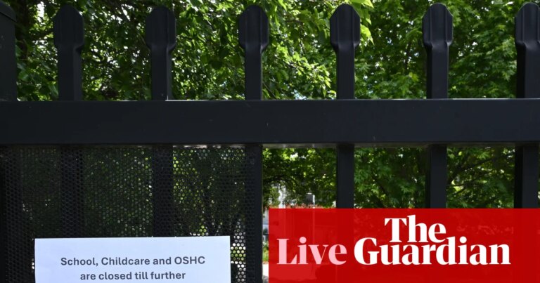 Australia en vivo: Cierre de 71 escuelas en ACT por preocupaciones de salud y 752 detenidos en la operación contra la violencia doméstica en NSW