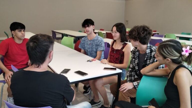 Escuela Secundaria: El 75% de los cambios de orientación se dirigen hacia el sector tecnológico