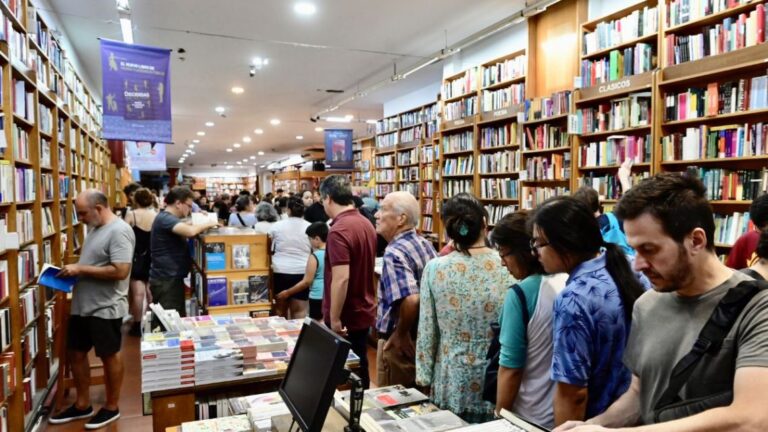 Noche de las Librerías 2025: Nuevos Barrios, Actividades y Ofertas Imperdibles