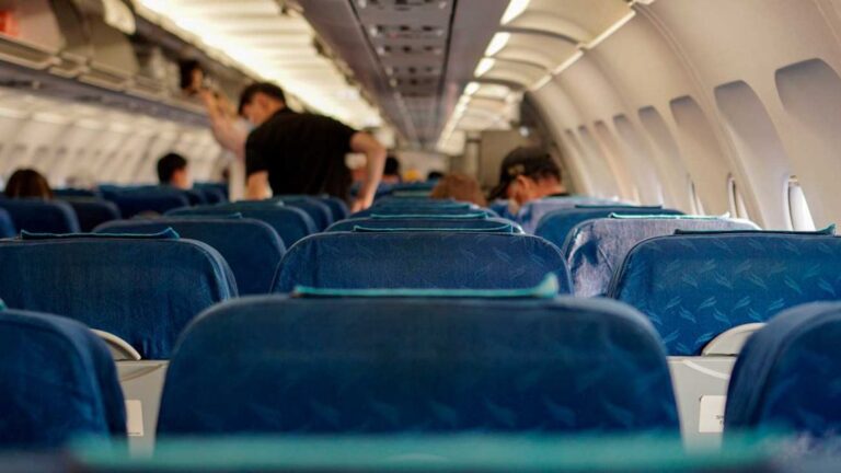Francia Multará a Pasajeros de Aviones por Comportamientos Perturbadores