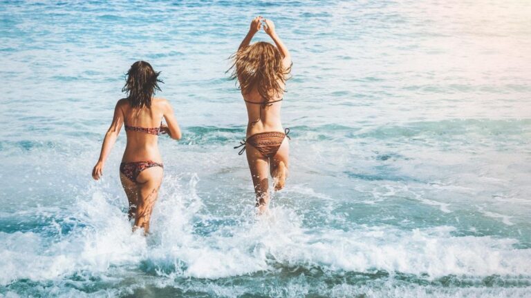 Verano 2026: Turistas más prudentes y flexibles, según CAME