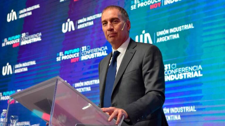El Gobierno rectifica y reintegra a Santilli el control del RENAPER