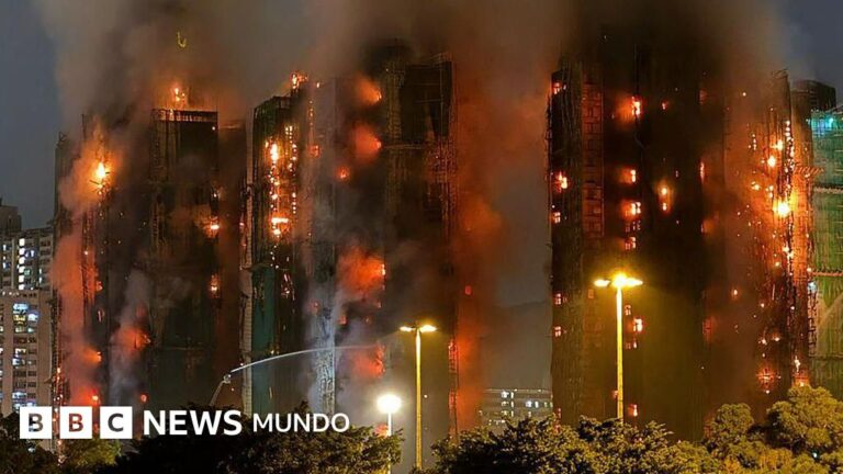 Seis claves para entender la tragedia del incendio en las torres de Hong Kong: 83 muertos y su impacto
