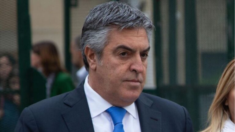 Abogado de Cristina Kirchner amenaza a Milei: ‘Te tengo en la mira a ti y a tu hermana’