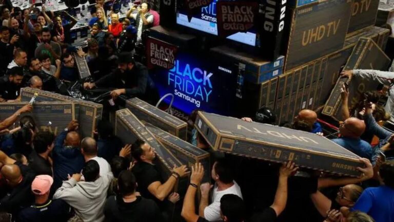 Black Friday: Origen del nombre y 4 datos curiosos sobre el día de compras