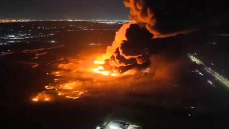 Explosión y fuego en fábrica de Ezeiza: 20 heridos en el incidente