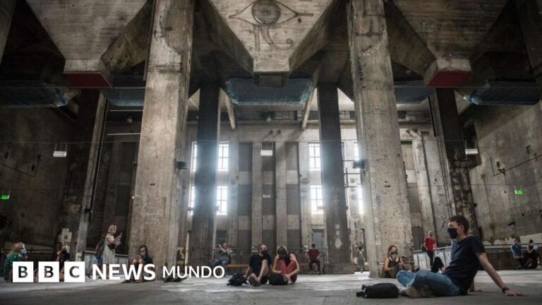 Berghain: el mítico club de Berlín que inspira el nuevo sencillo de Rosalía