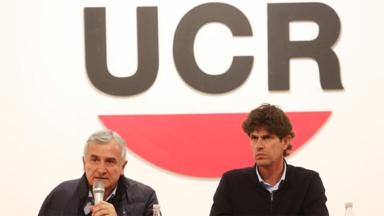 La UCR Elige Nuevas Autoridades en un Contexto de Tensión Interna y Oposición