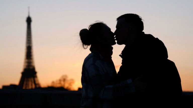 Monogamia en Crisis: Nuevas Formas de Relacionarse