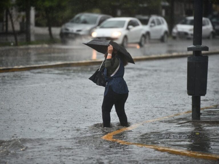 Meteorología emite alertas para Buenos Aires y 17 provincias