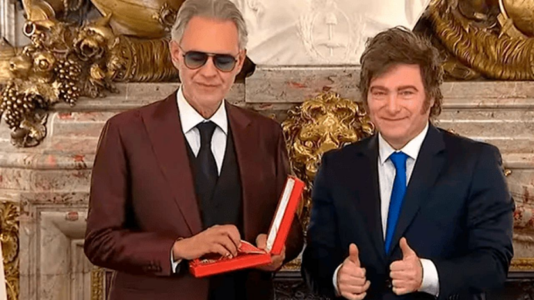 Javier Milei y el curioso encuentro con Andrea Bocelli: ¡No se dio cuenta que es ciego!