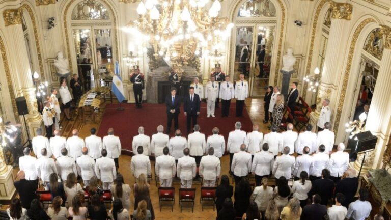 Carlos Presti tomará licencia militar para ser ministro