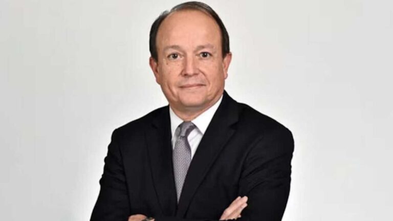 El Futuro Económico: Predicciones del Ex Viceministro Caputo para 2026