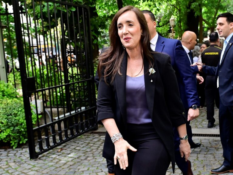 Victoria Villarruel critica el cobro de Vialidad por la peregrinación y responde a detractores en redes