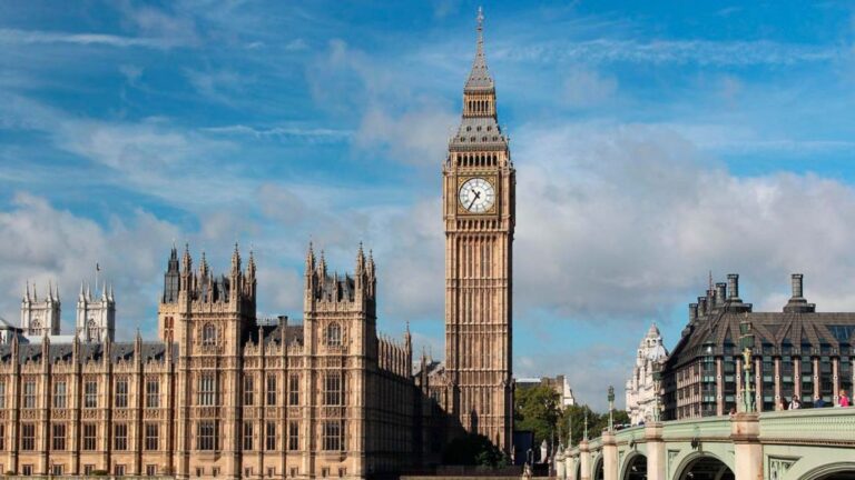 Reino Unido impone un «impuesto turístico» de 1 euro diario para visitantes en Londres
