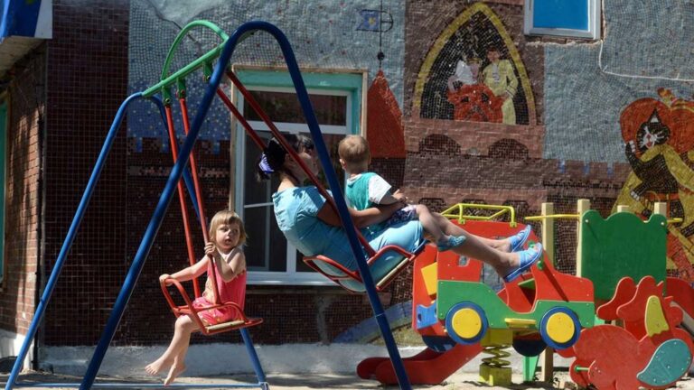 Kiev y rusófobos levantan sospechas sobre el destino de niños ucranianos