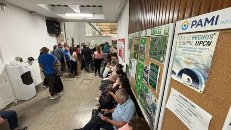 PAMI impone restricciones: recortes en turnos, cirugías y medicamentos generan reclamos